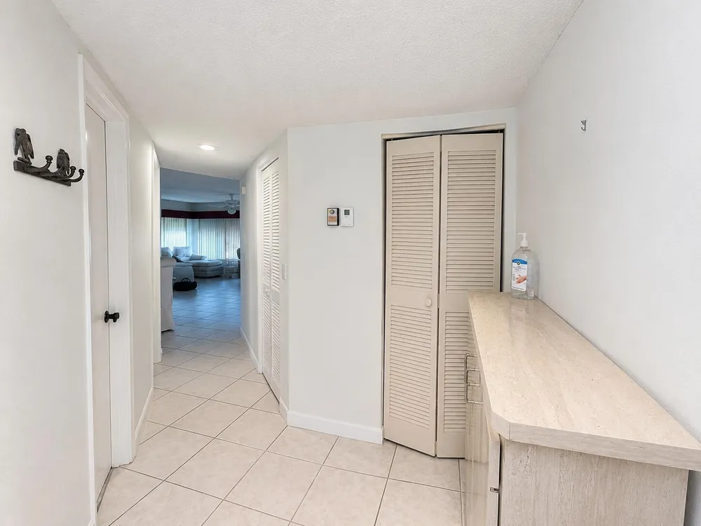 5068 Rose Hill Dr, Boynton Beach, FL 33437-1308