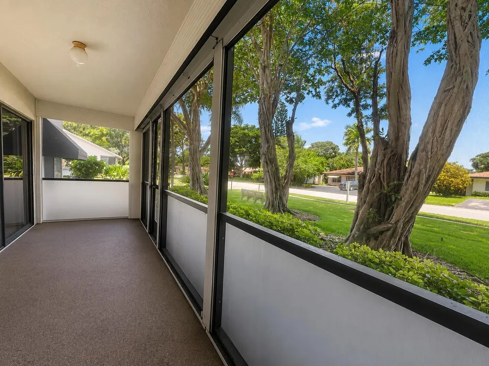 5068 Rose Hill Dr, Boynton Beach, FL 33437-1308