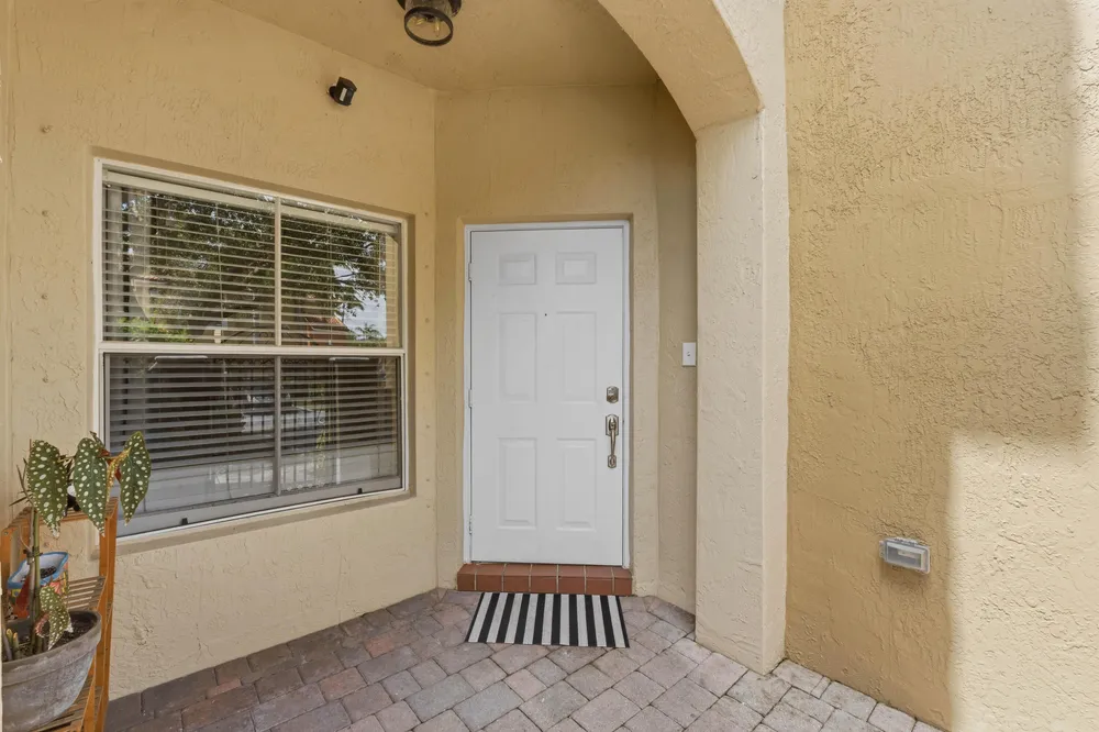 3469 Merrick Ln, Margate, FL 33063