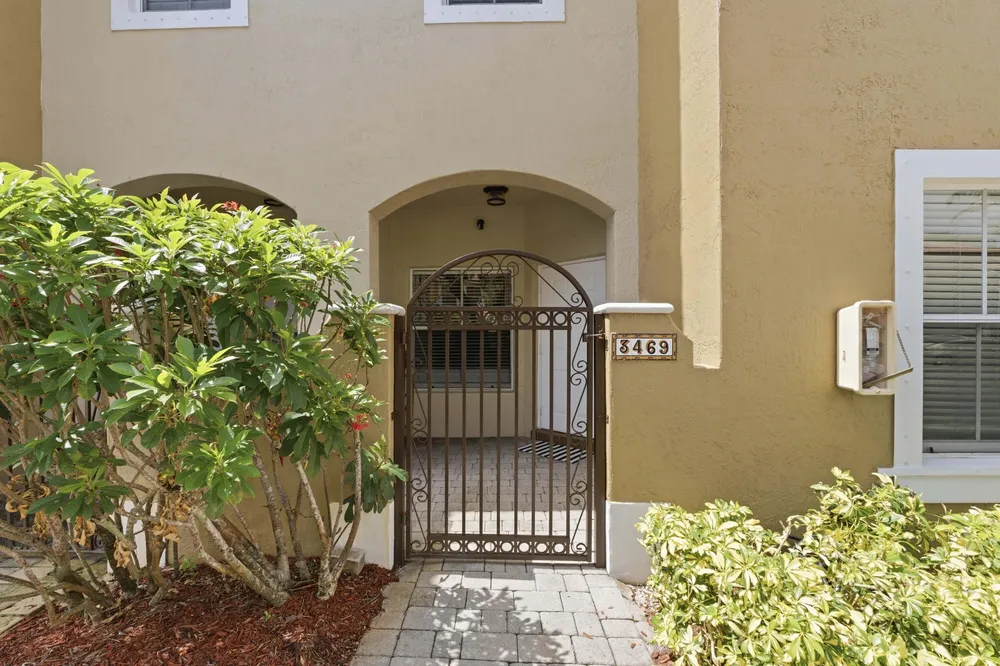 3469 Merrick Ln, Margate, FL 33063