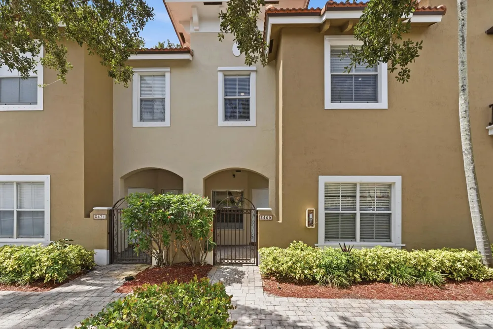 3469 Merrick Ln, Margate, FL 33063
