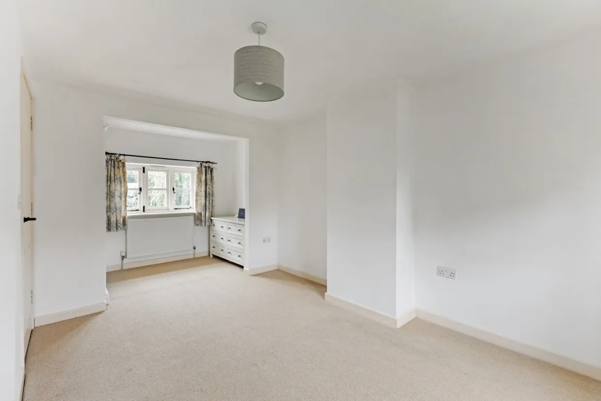 Wroxton Lane Horley OX15 photo 4