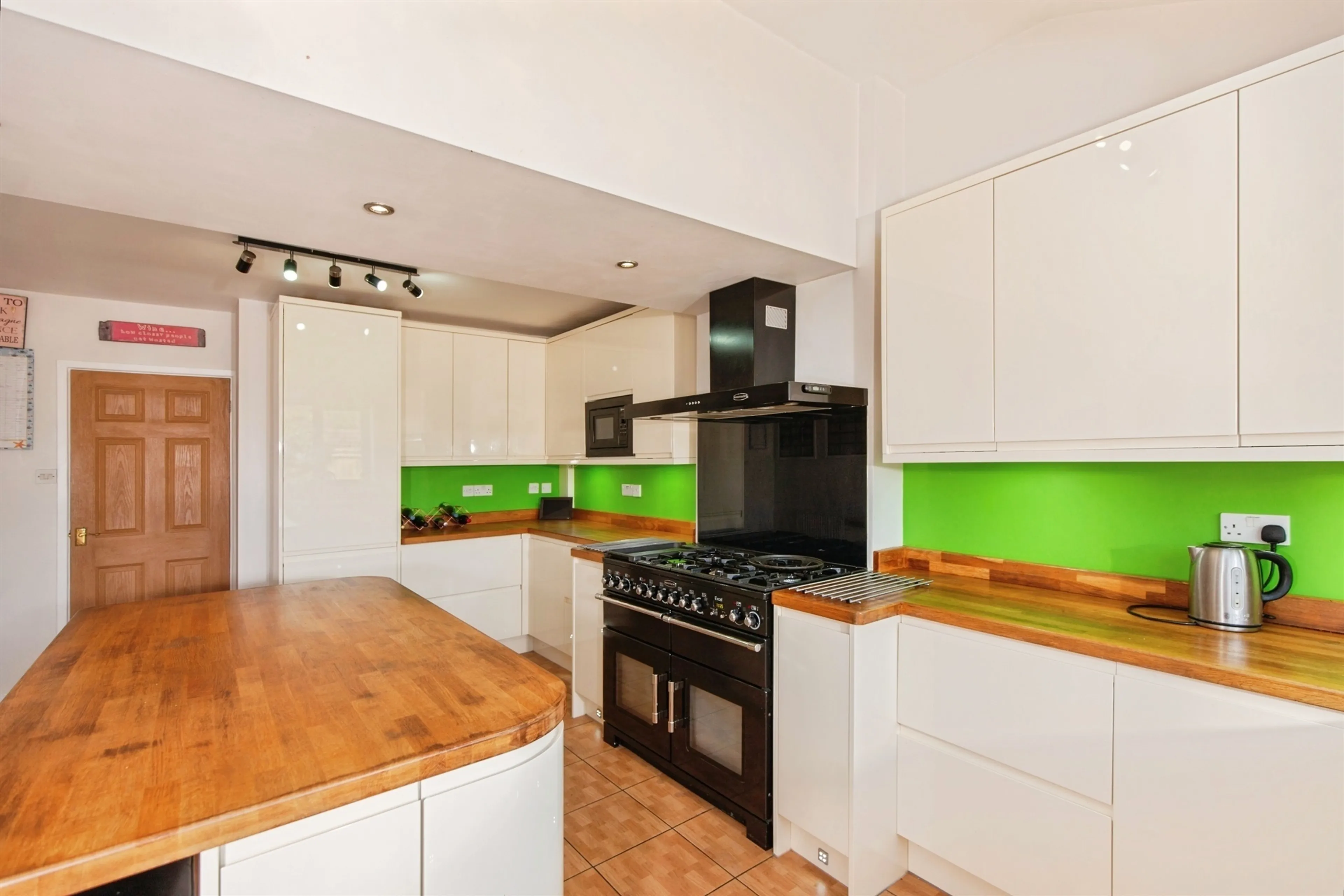 Property photo 13