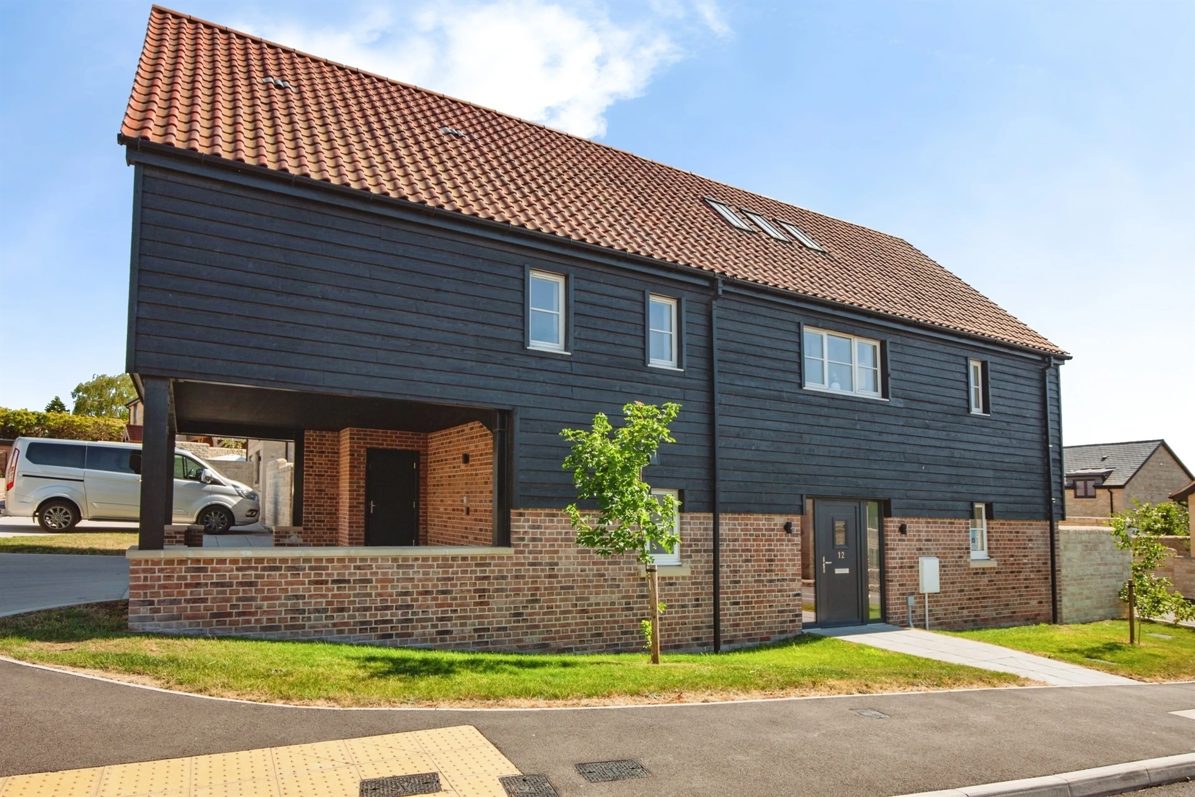 Property photo 0