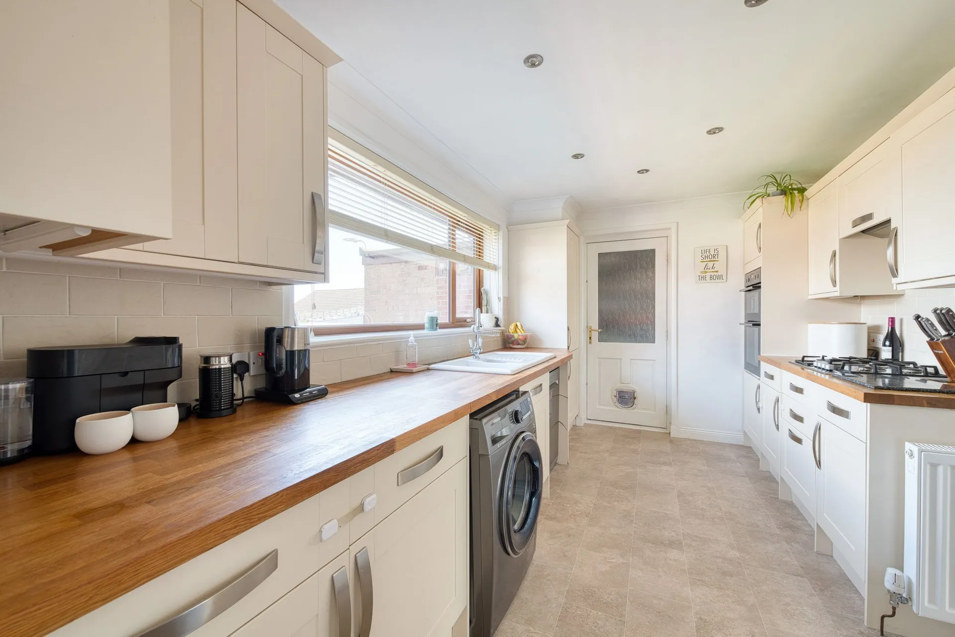 Property photo top 1