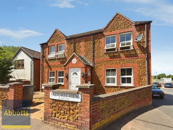 Manor Road, Dersingham