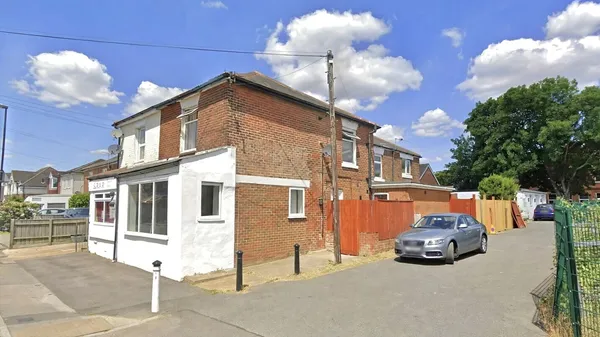 South East Road, Sholing