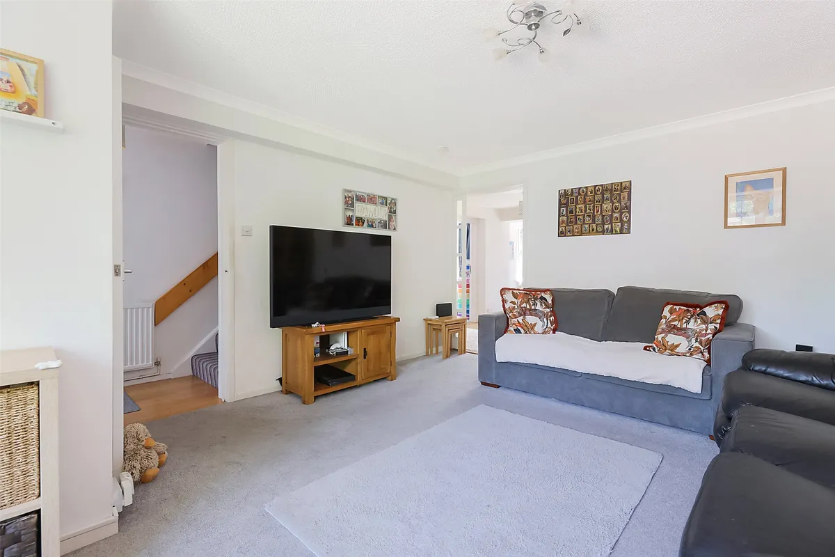 Collingwood Close, Horley, Surrey, RH6