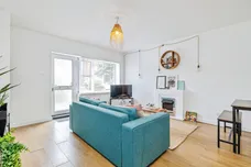 Stonefield Avenue, Lincoln
