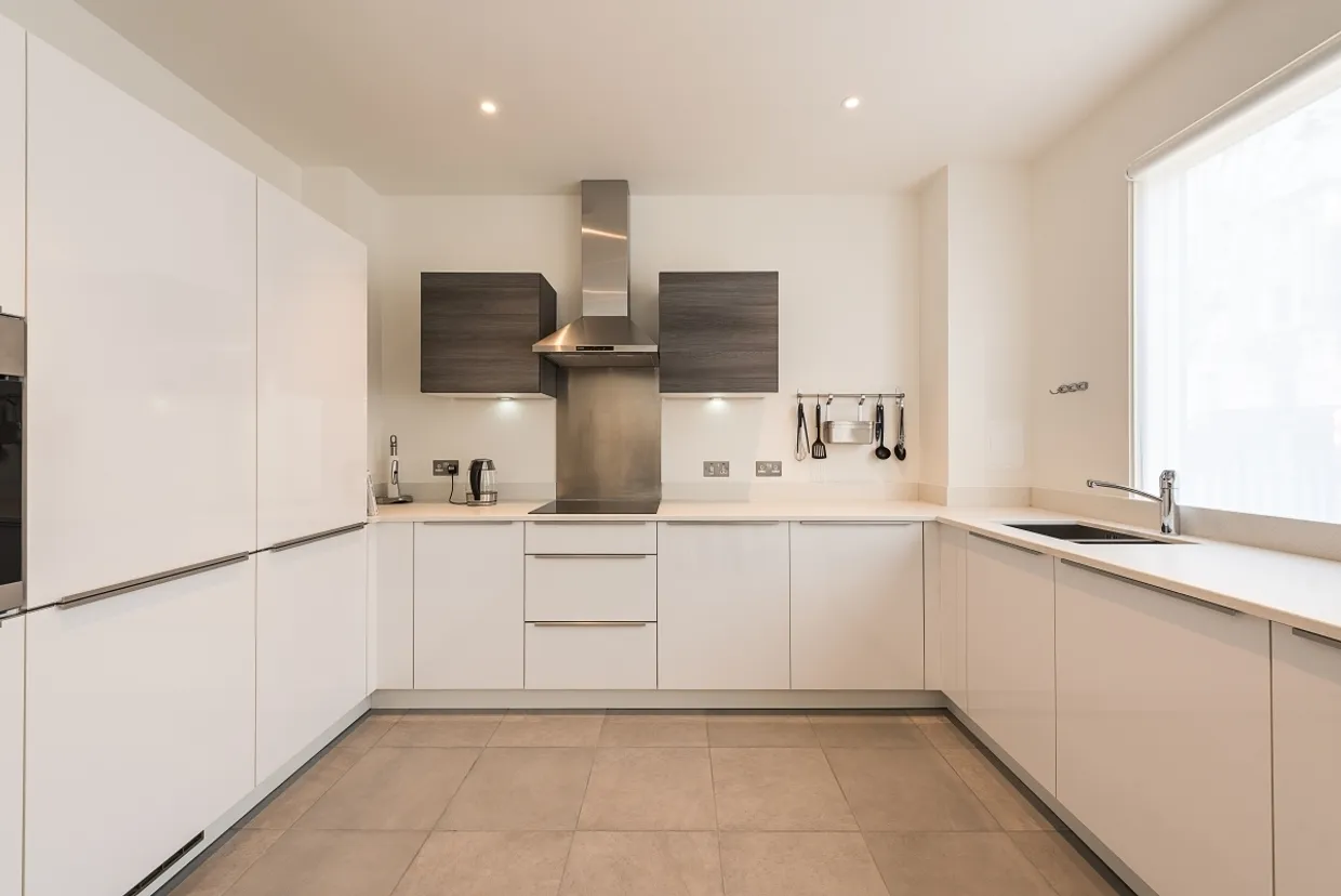 Cambridge Avenue, NW6 photo 1