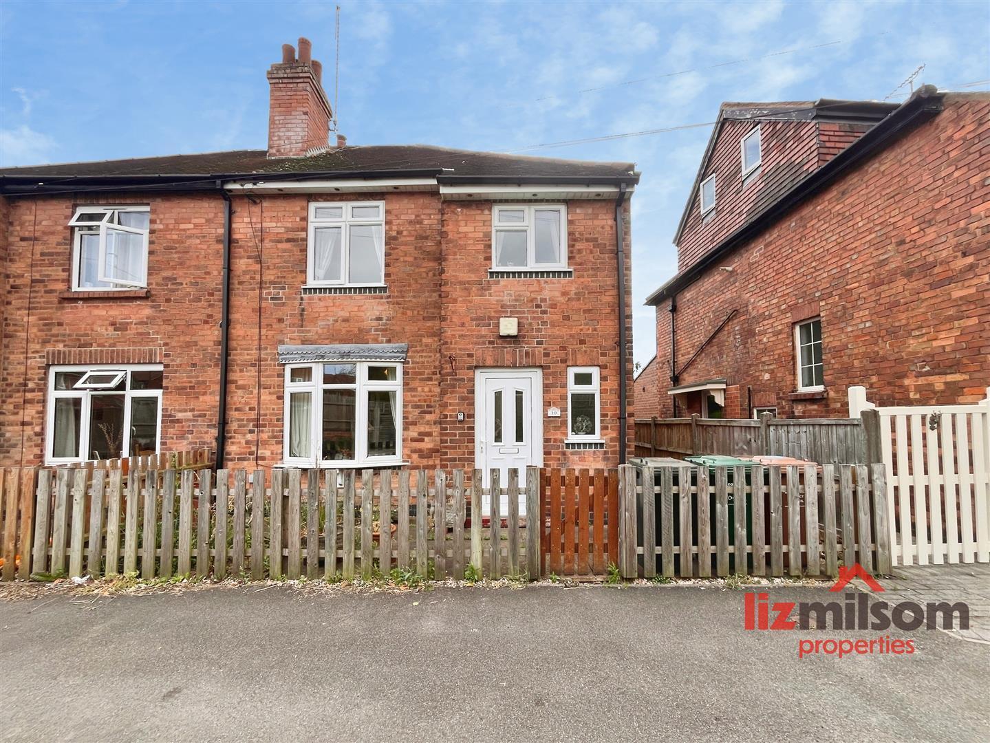 Vicarage Road, Swadlincote Image 1