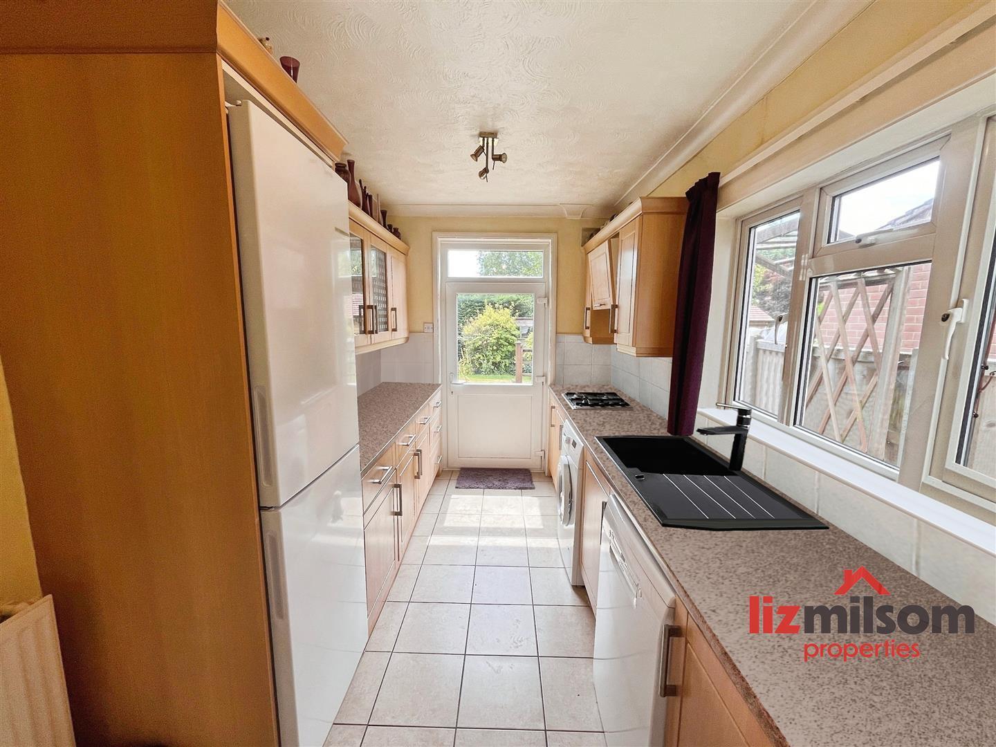 Vicarage Road, Swadlincote Image 3