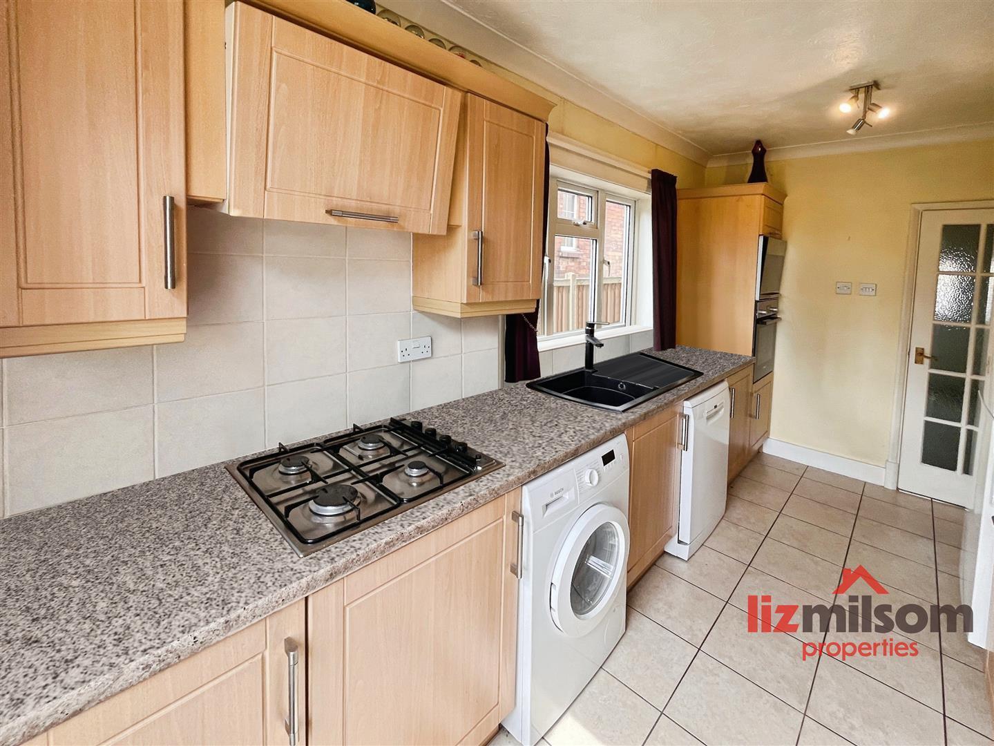 Vicarage Road, Swadlincote Image 5