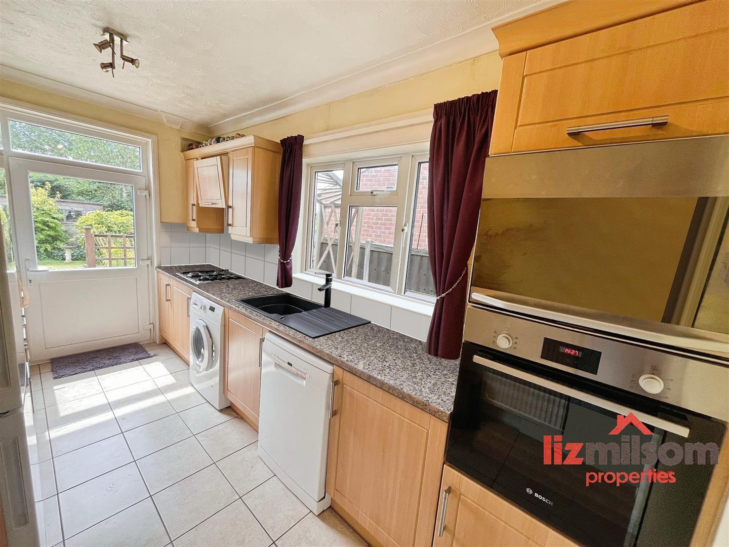 Vicarage Road, Swadlincote Image 6