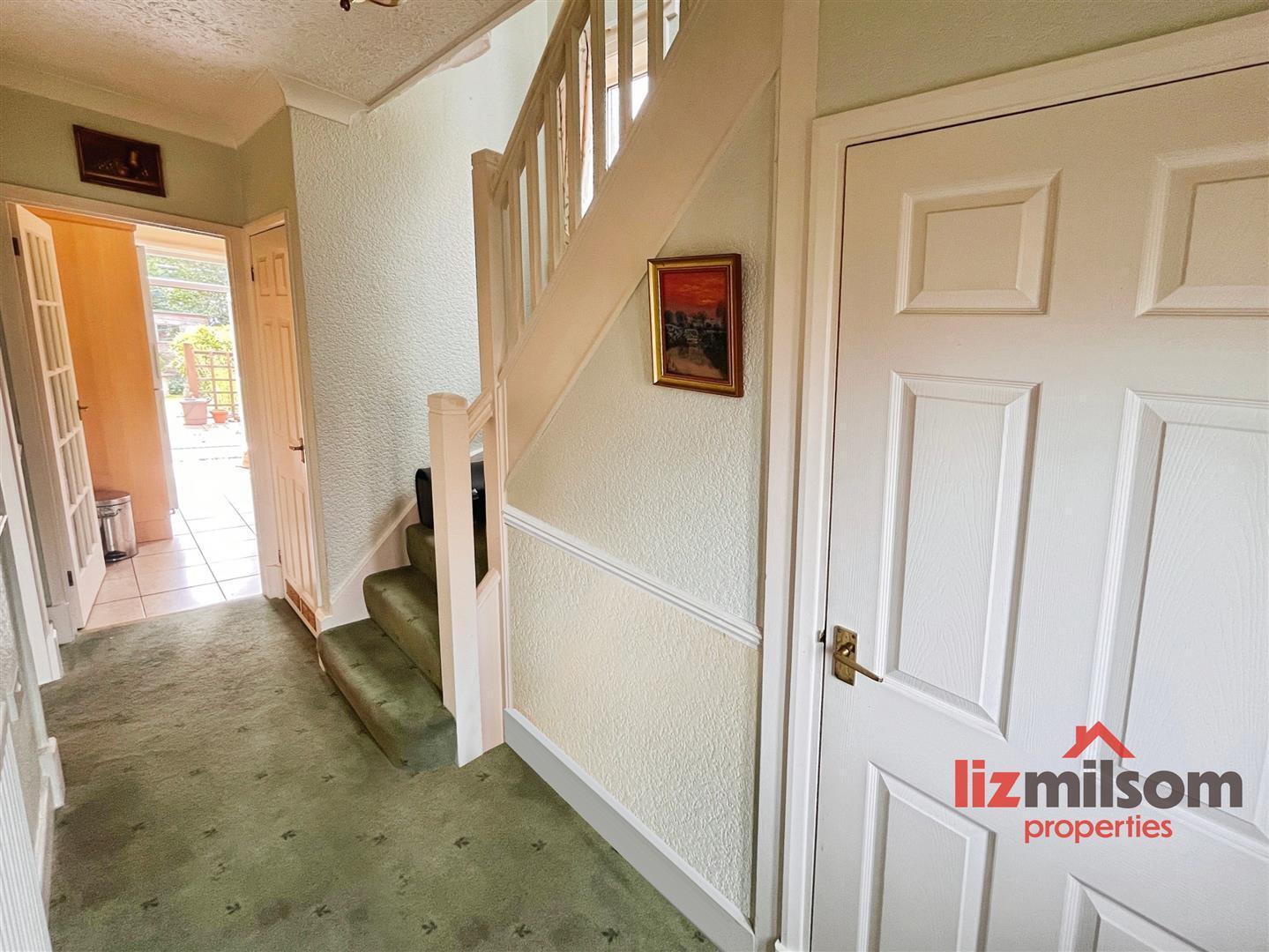 Vicarage Road, Swadlincote Image 14