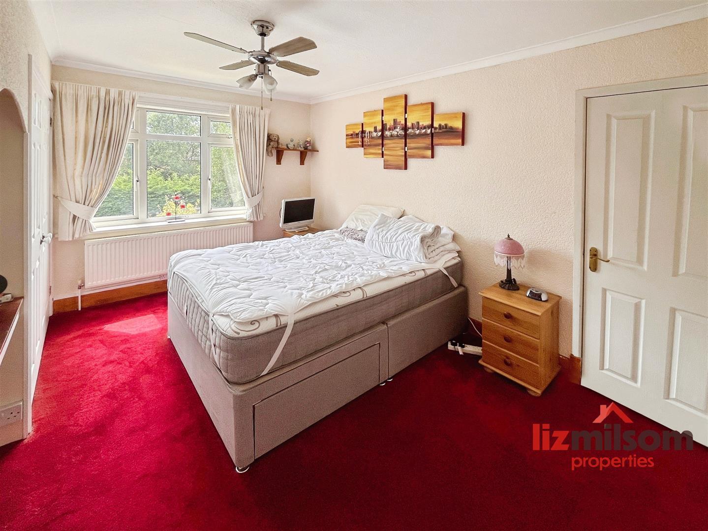 Vicarage Road, Swadlincote Image 17
