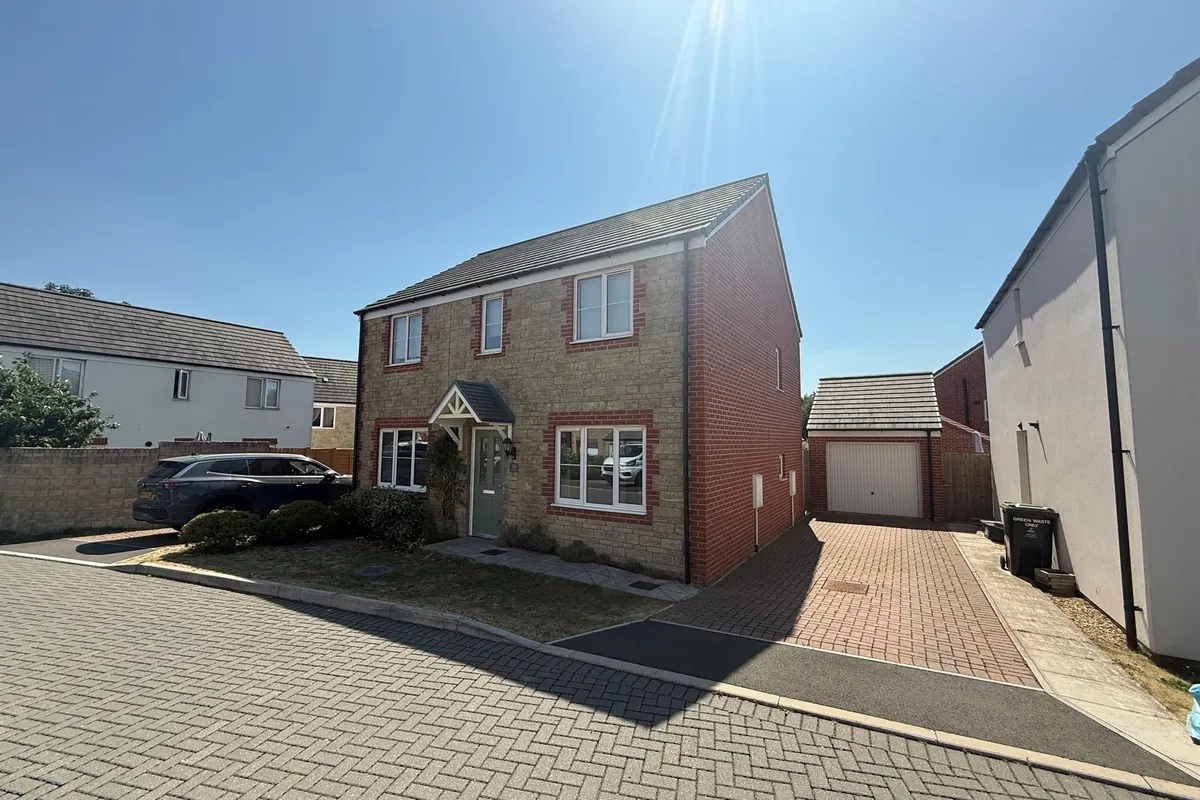 Wrag View, Highworth, Swindon