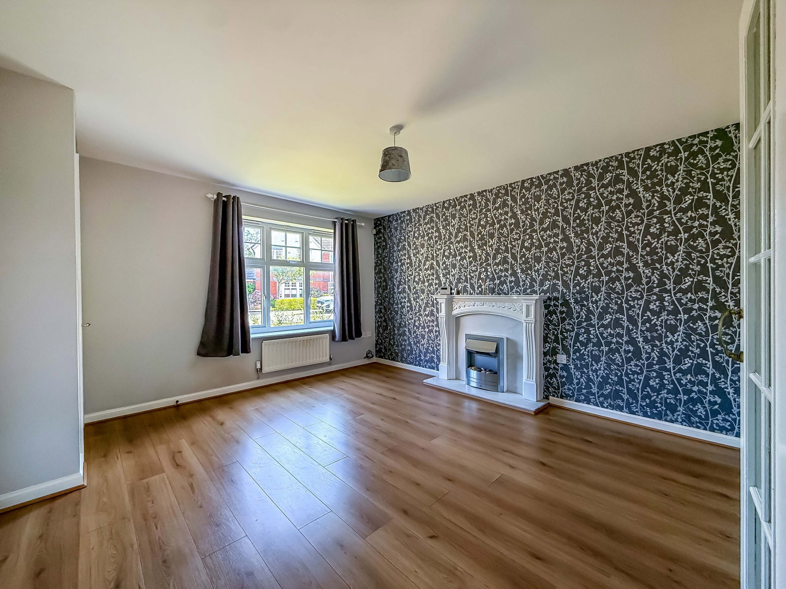 Larkspur Close, Southport, PR8 Image 2