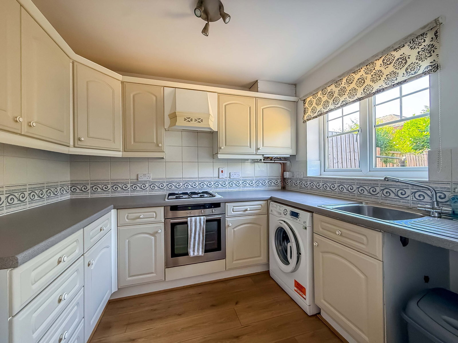 Larkspur Close, Southport, PR8 Image 3