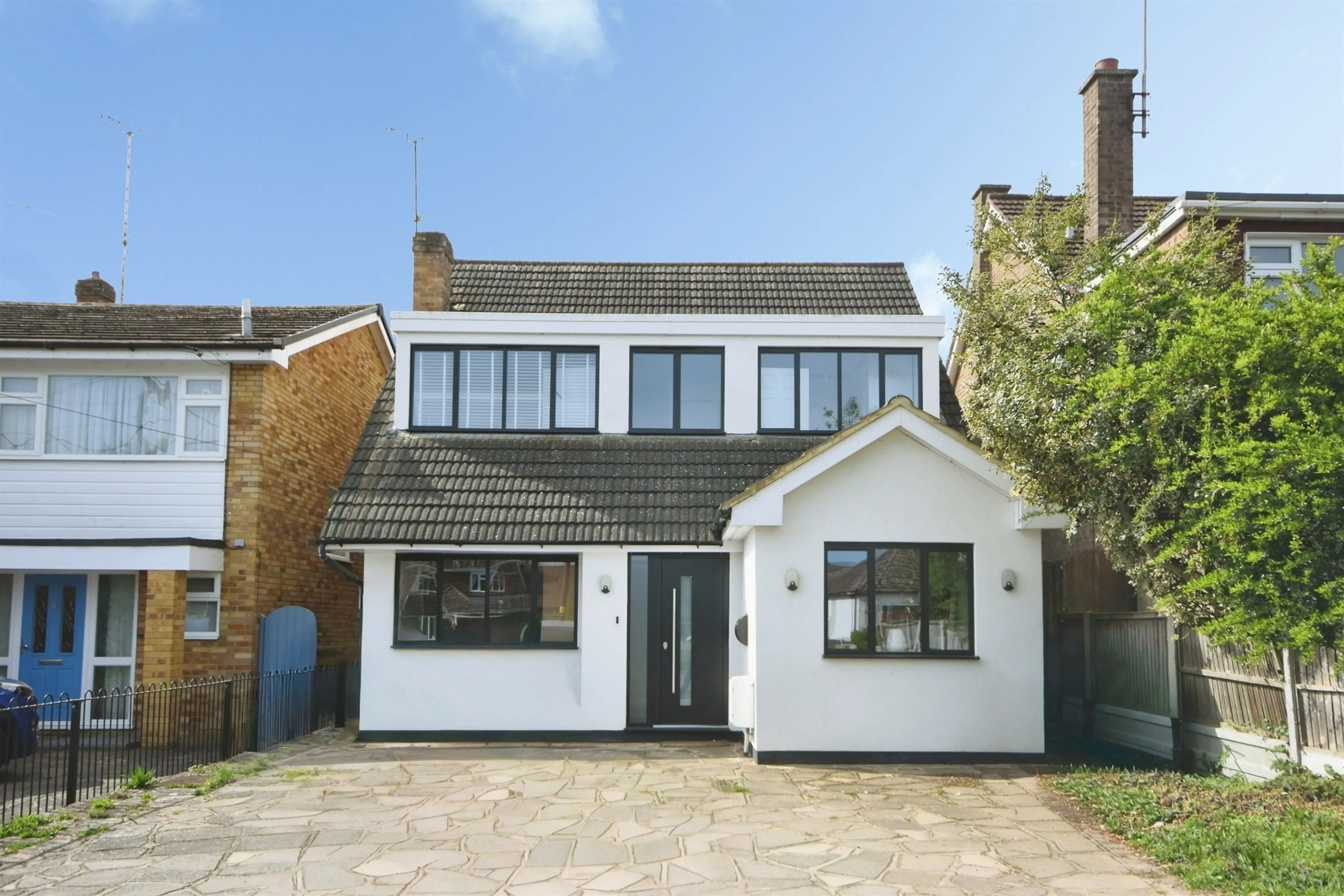 Property photo 0