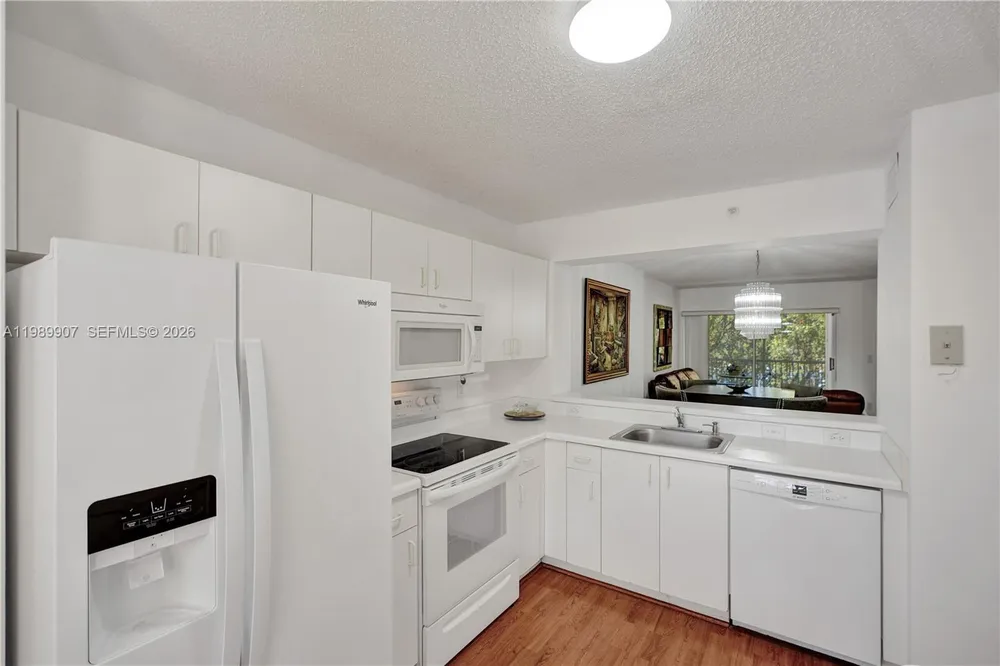 9511 Weldon Cir, Tamarac, FL 33321