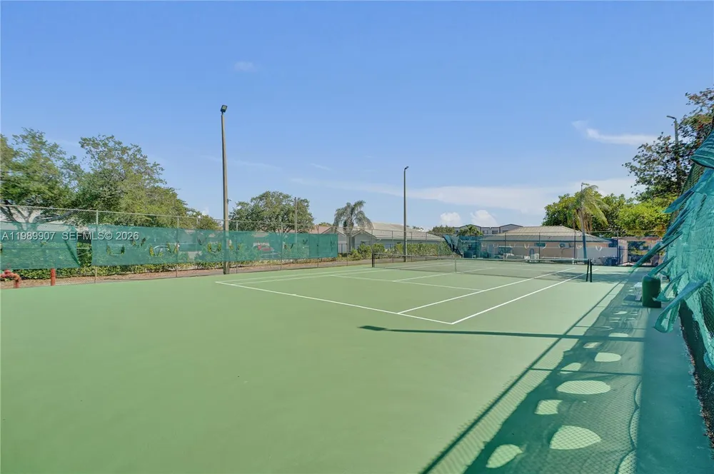 9511 Weldon Cir, Tamarac, FL 33321