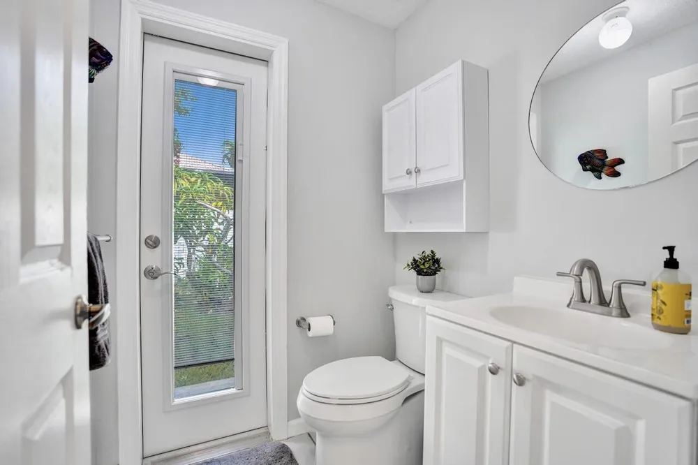 5886 Bay Hill Circle, Lake Worth Beach, FL 33463