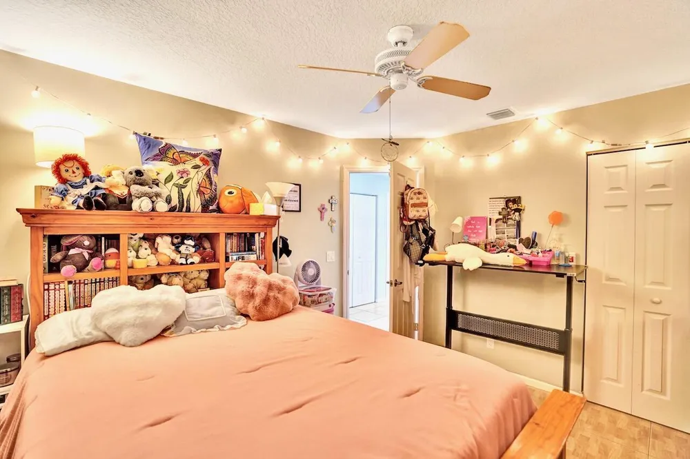 5886 Bay Hill Circle, Lake Worth Beach, FL 33463