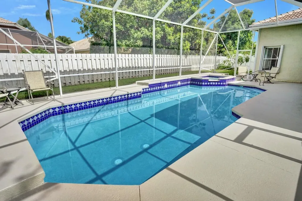 5886 Bay Hill Circle, Lake Worth Beach, FL 33463