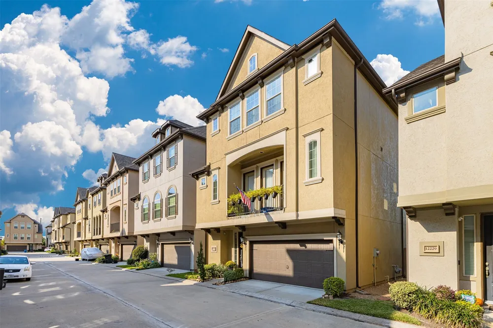 12227 Oxford Crescent Circle, Houston, TX 77082