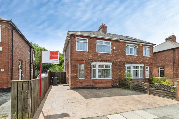 Geneva Crescent, DARLINGTON, County D...