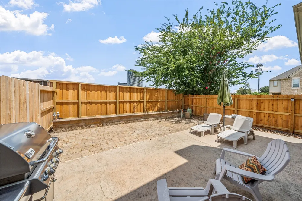10610 Wallingford Pl, Houston, TX 77042