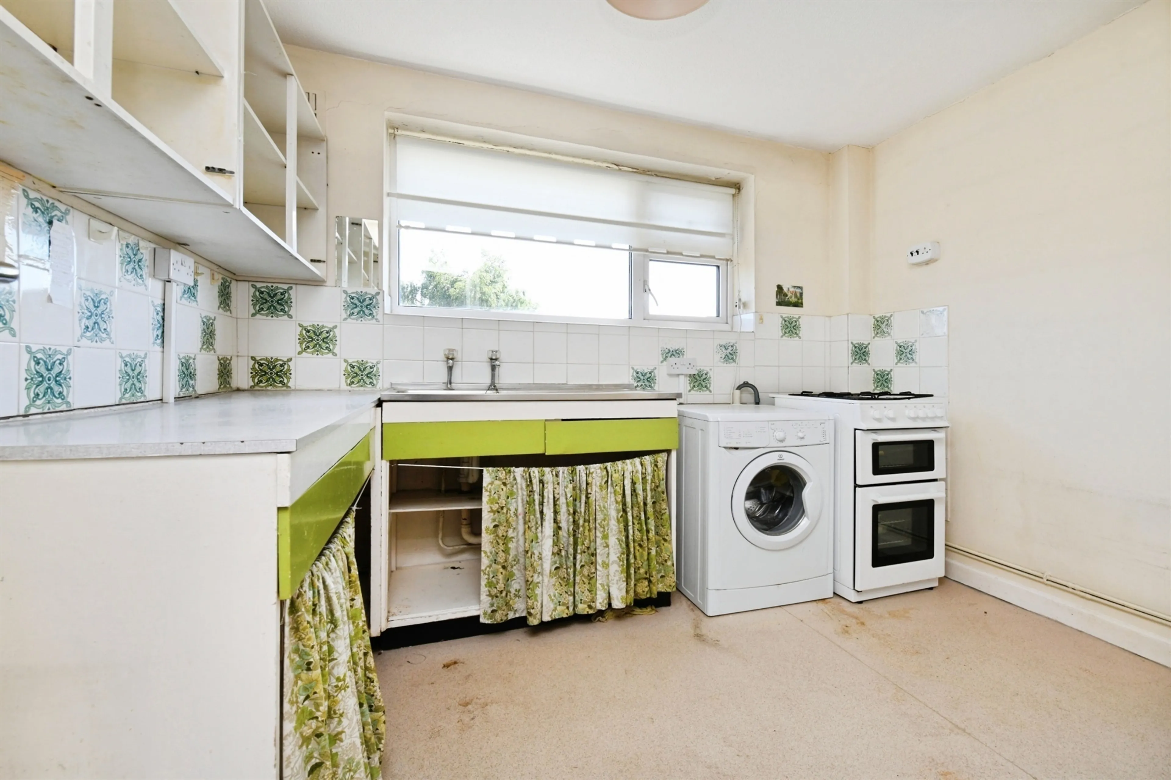 Property at Kelvedon Close, Chelmsford