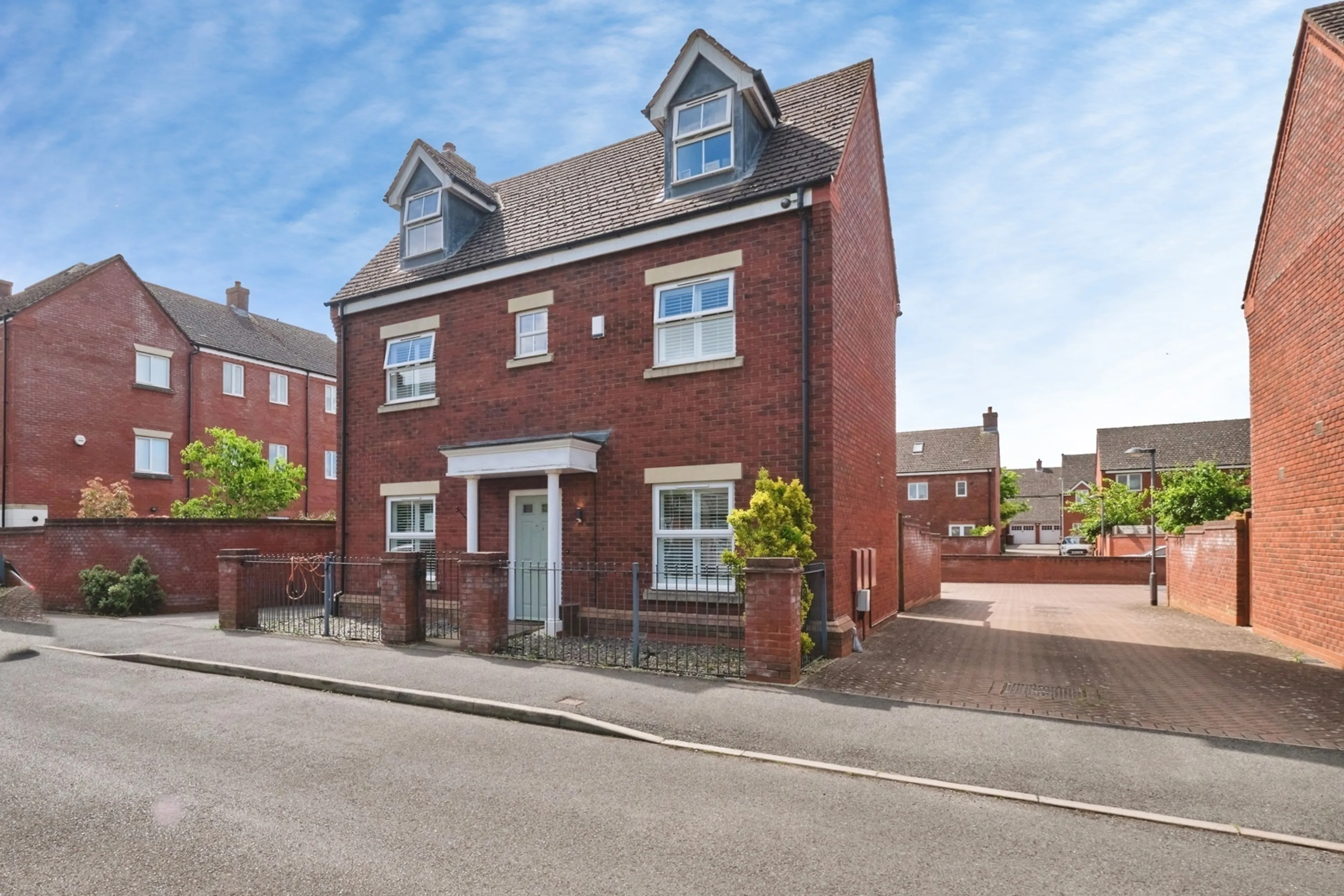 Property photo 17