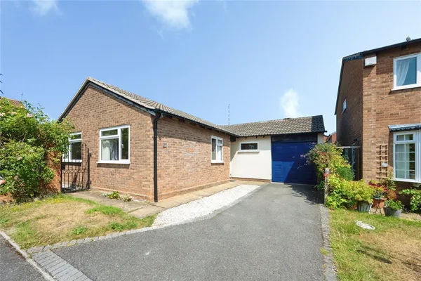 Dodd Avenue, Warwick, Warwickshire, CV34