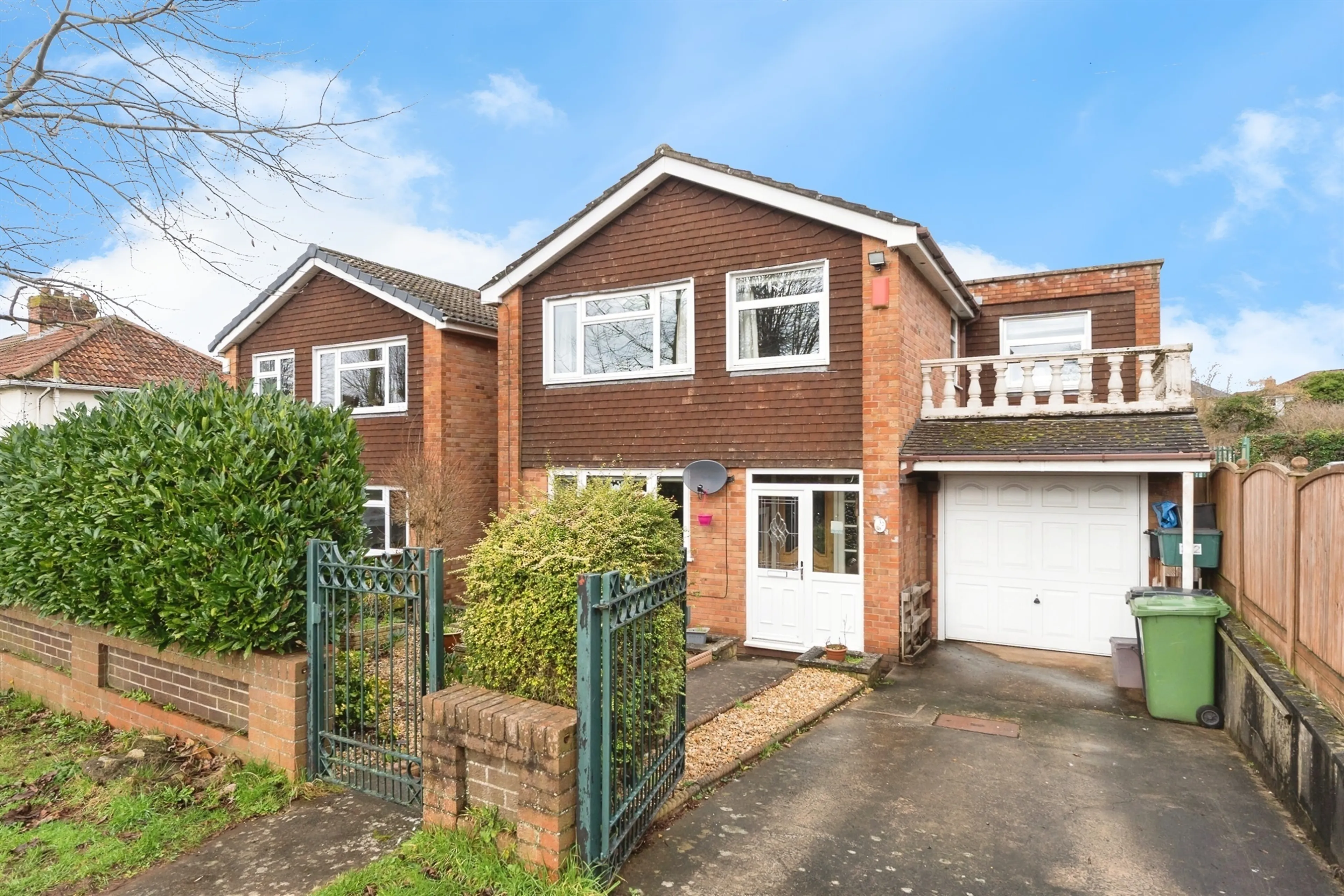 Property photo 0