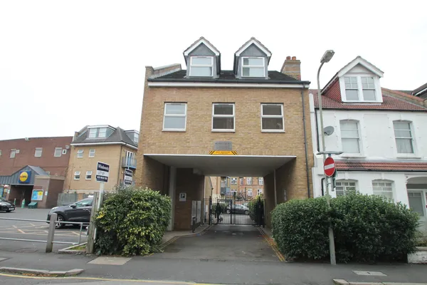 Fairfield Road, Beckenham, BR3