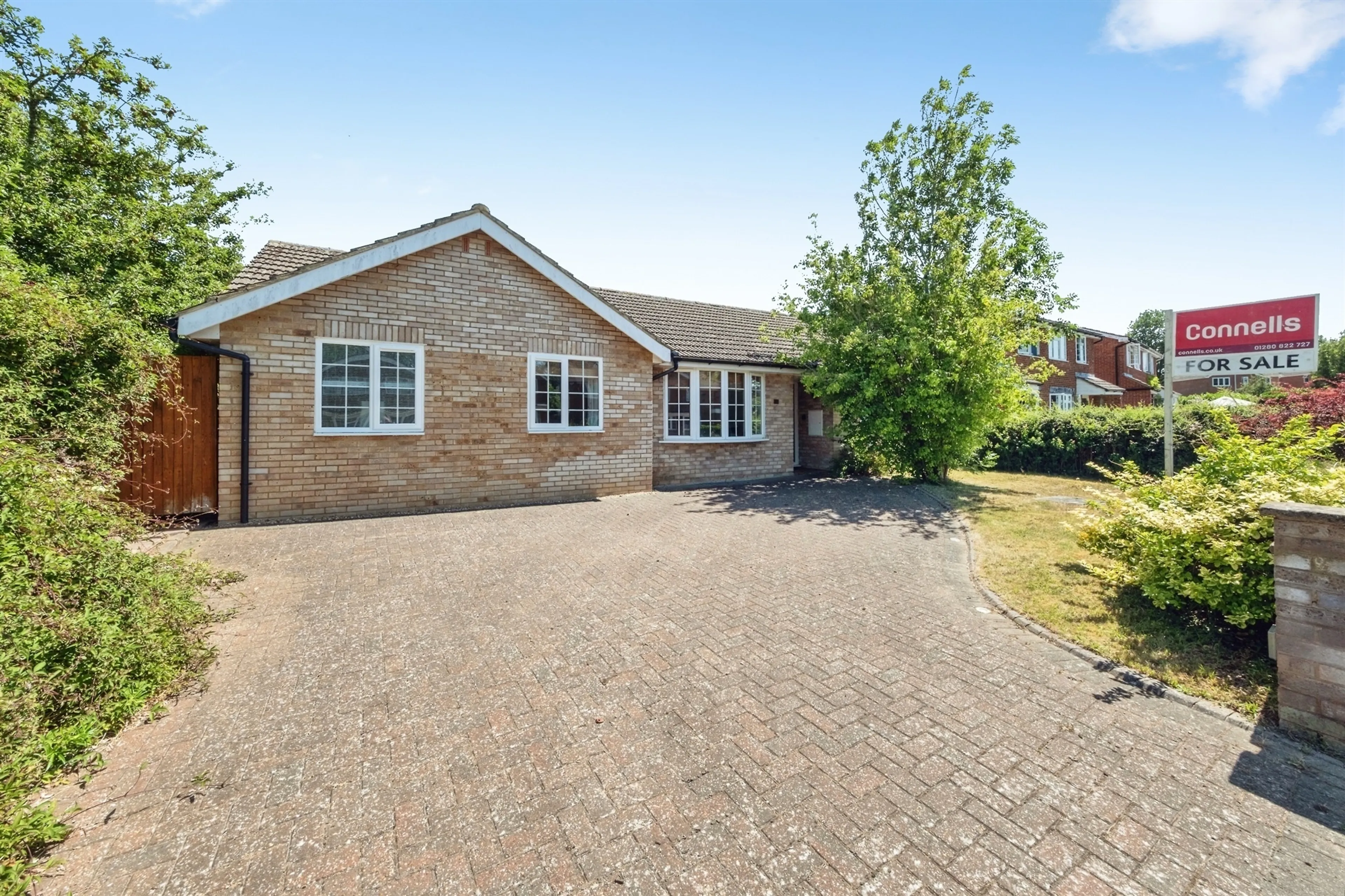 Property photo 0