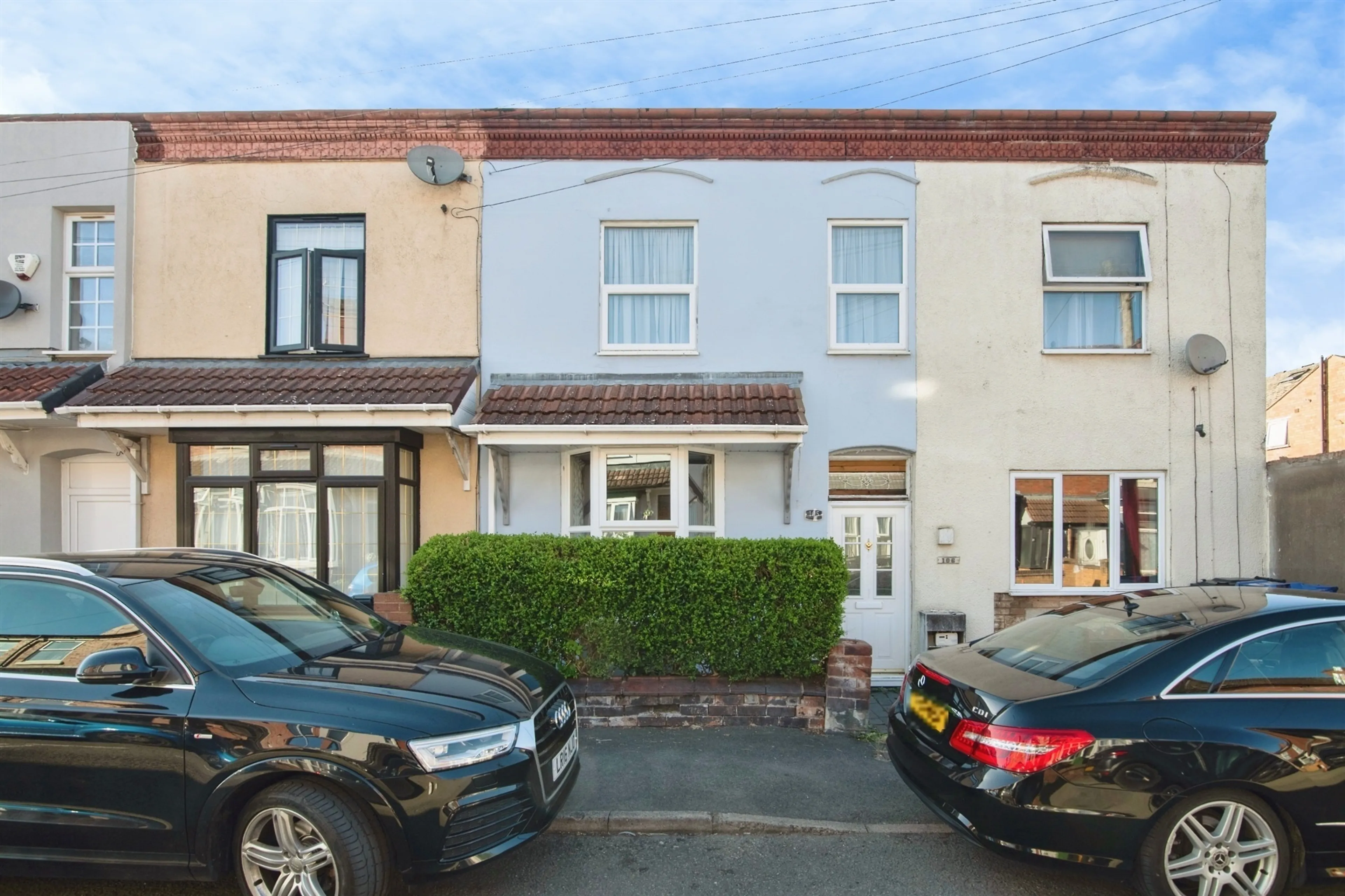 Property photo 0