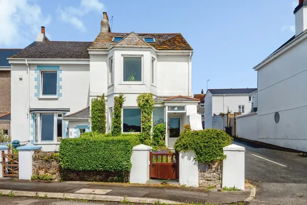 Marine Drive, Torpoint, Cornwall, PL11