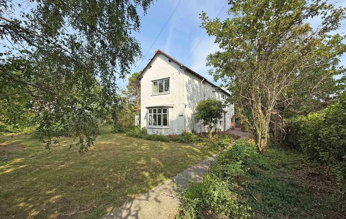Siliwen Road, Bangor, Gwynedd, LL57