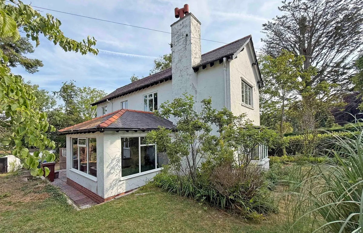 Siliwen Road, Bangor, Gwynedd, LL57