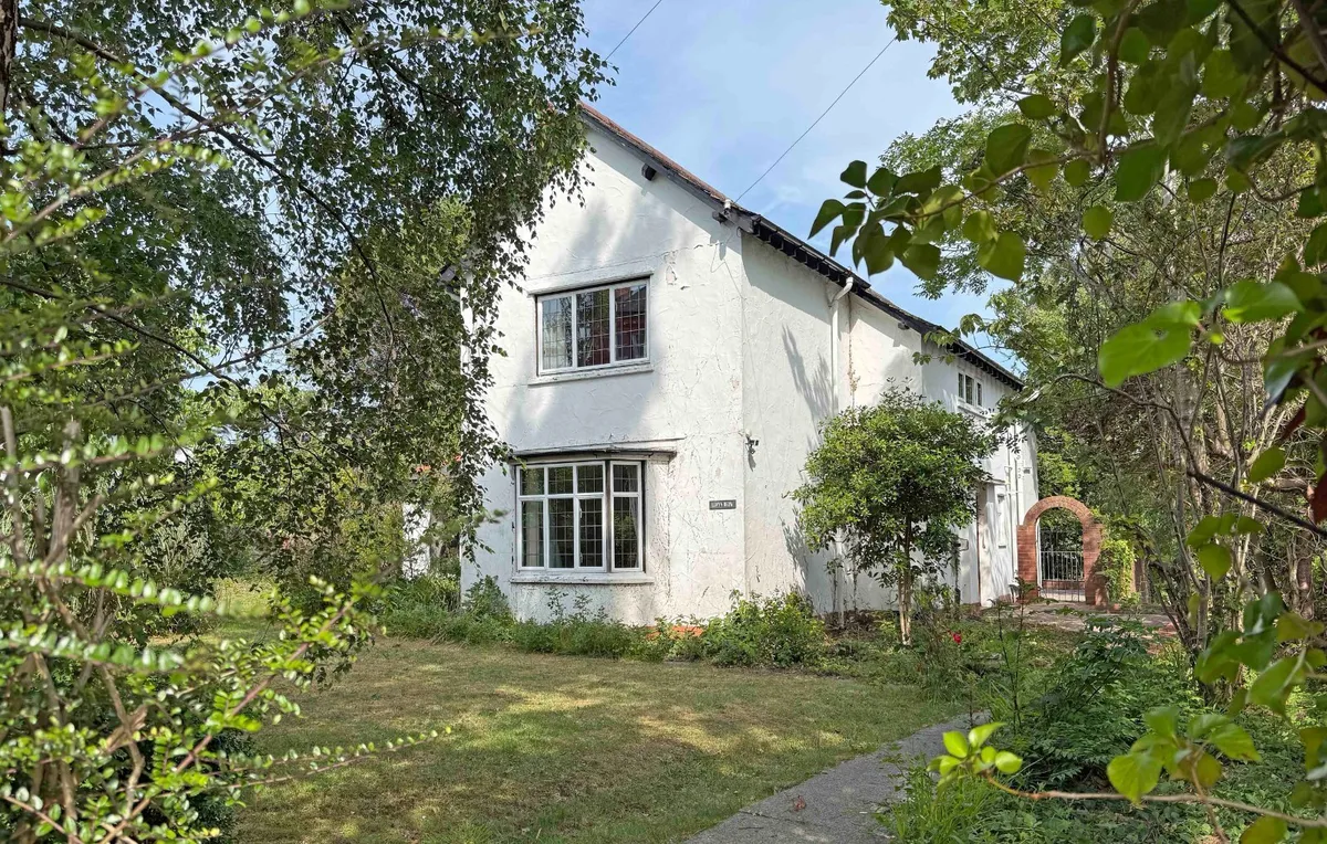Siliwen Road, Bangor, Gwynedd, LL57
