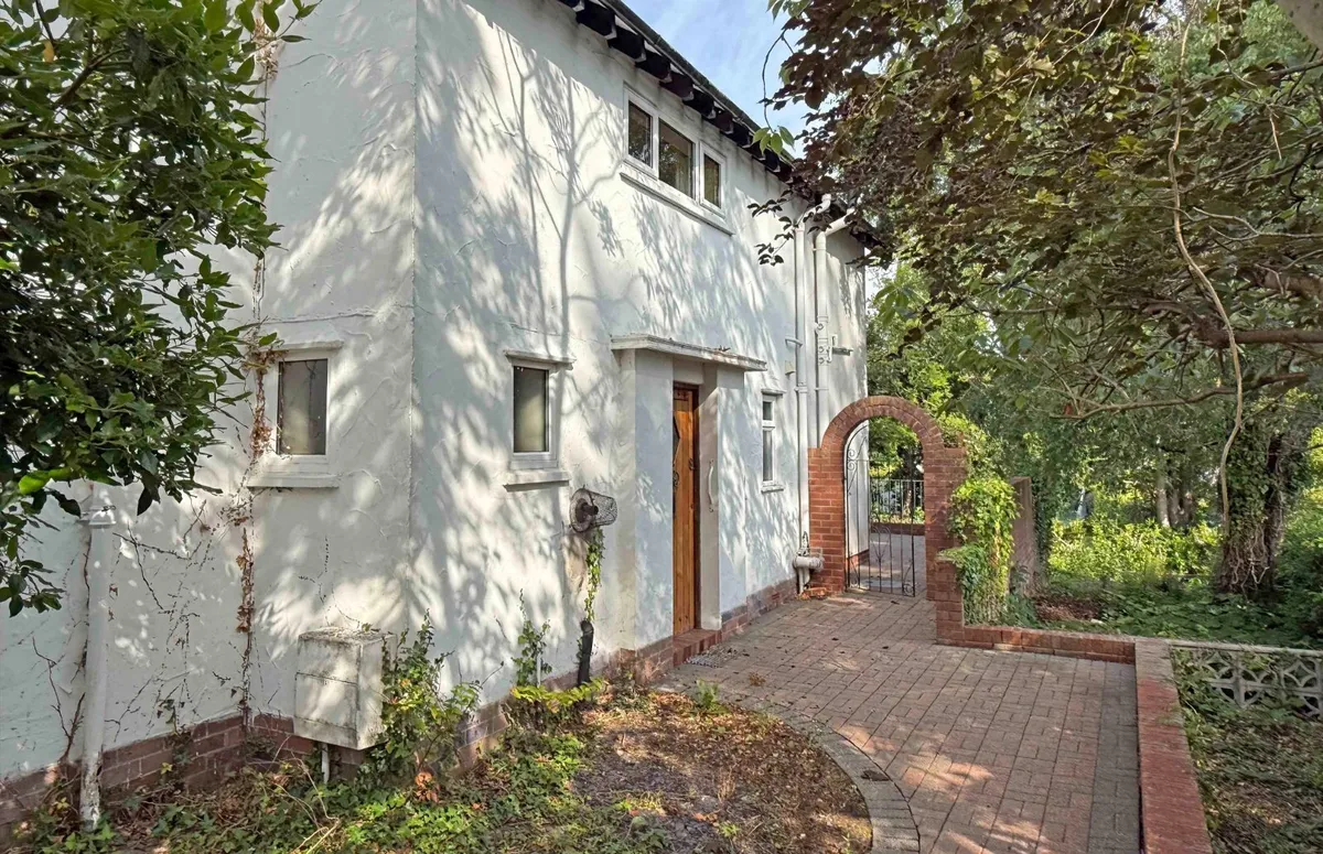 Siliwen Road, Bangor, Gwynedd, LL57