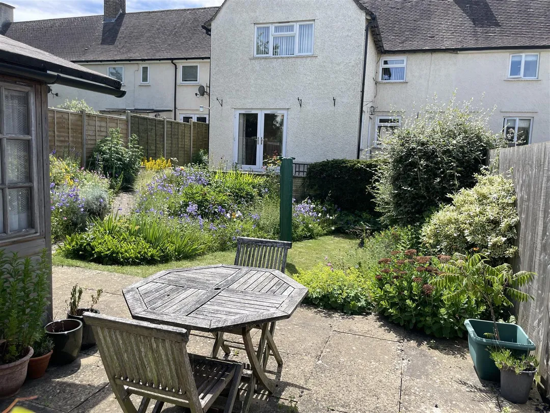 https://mr0.homeflow-assets.co.uk/files/photo/image/47840/0218/_x_/lL38W80hx0ehso1_RmXeLQ.jpg