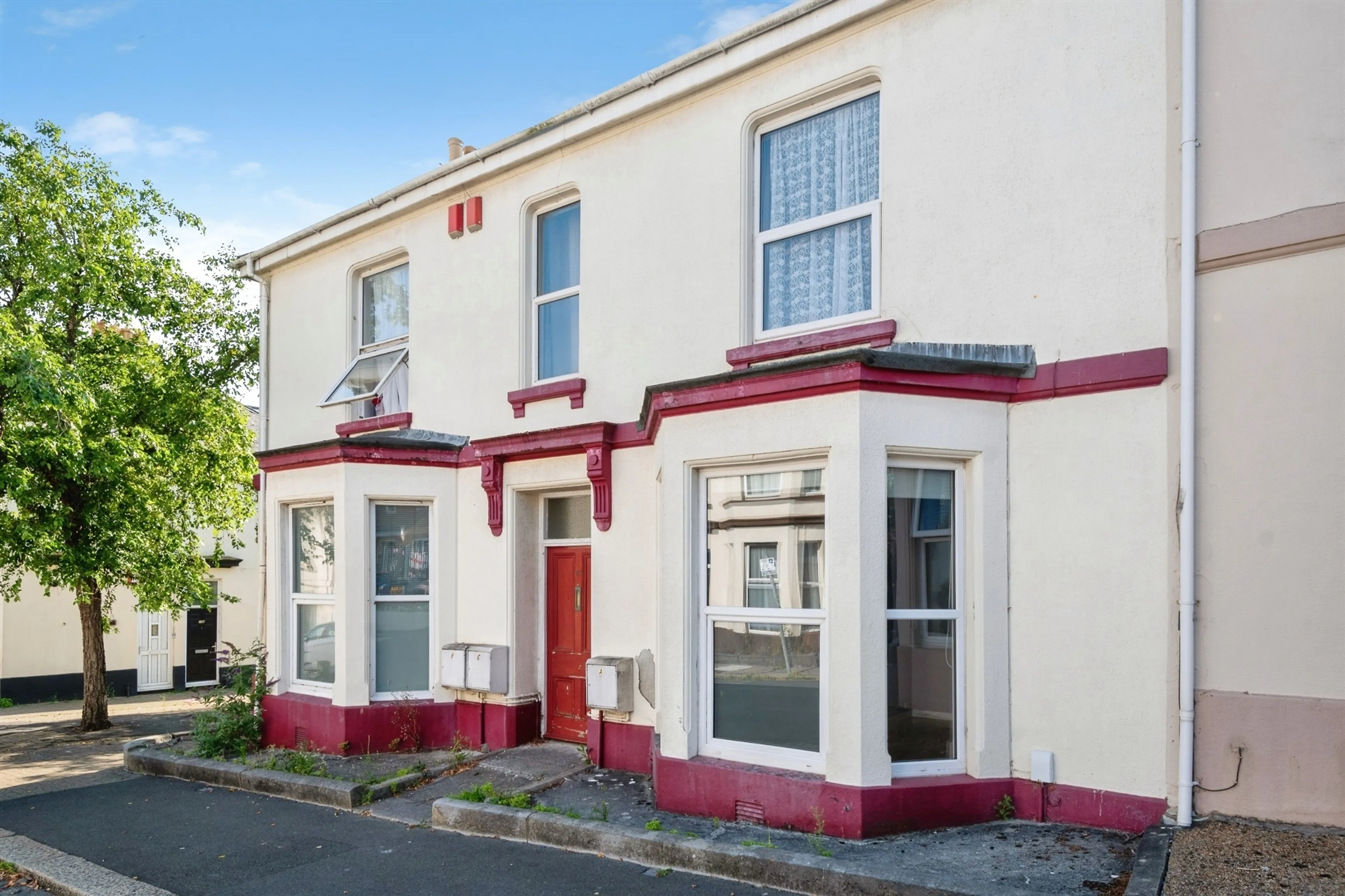 Property photo 0