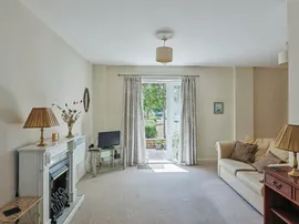 Avenel Way, Poole thumb 3