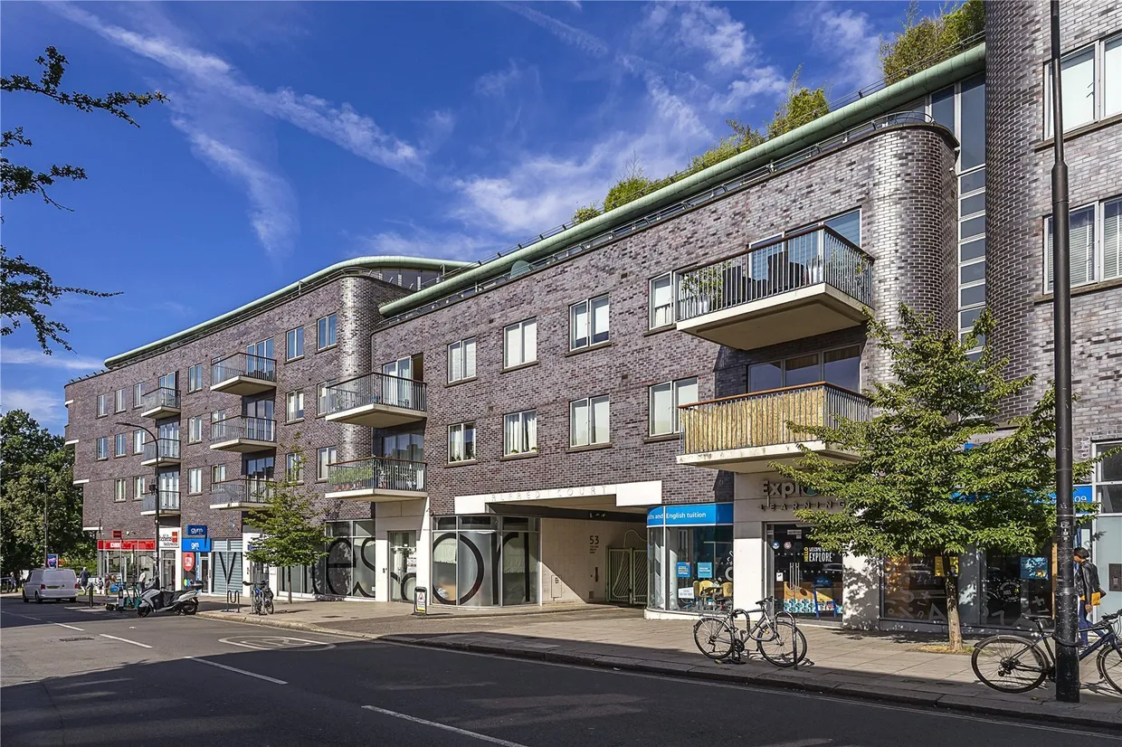 Fortune Green Road, London, NW6 photo 12