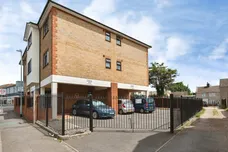 Gipsy Lane, Grays