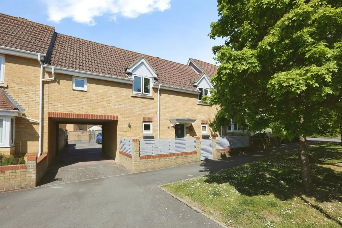 Deer Walk, Hedge End, Southampton